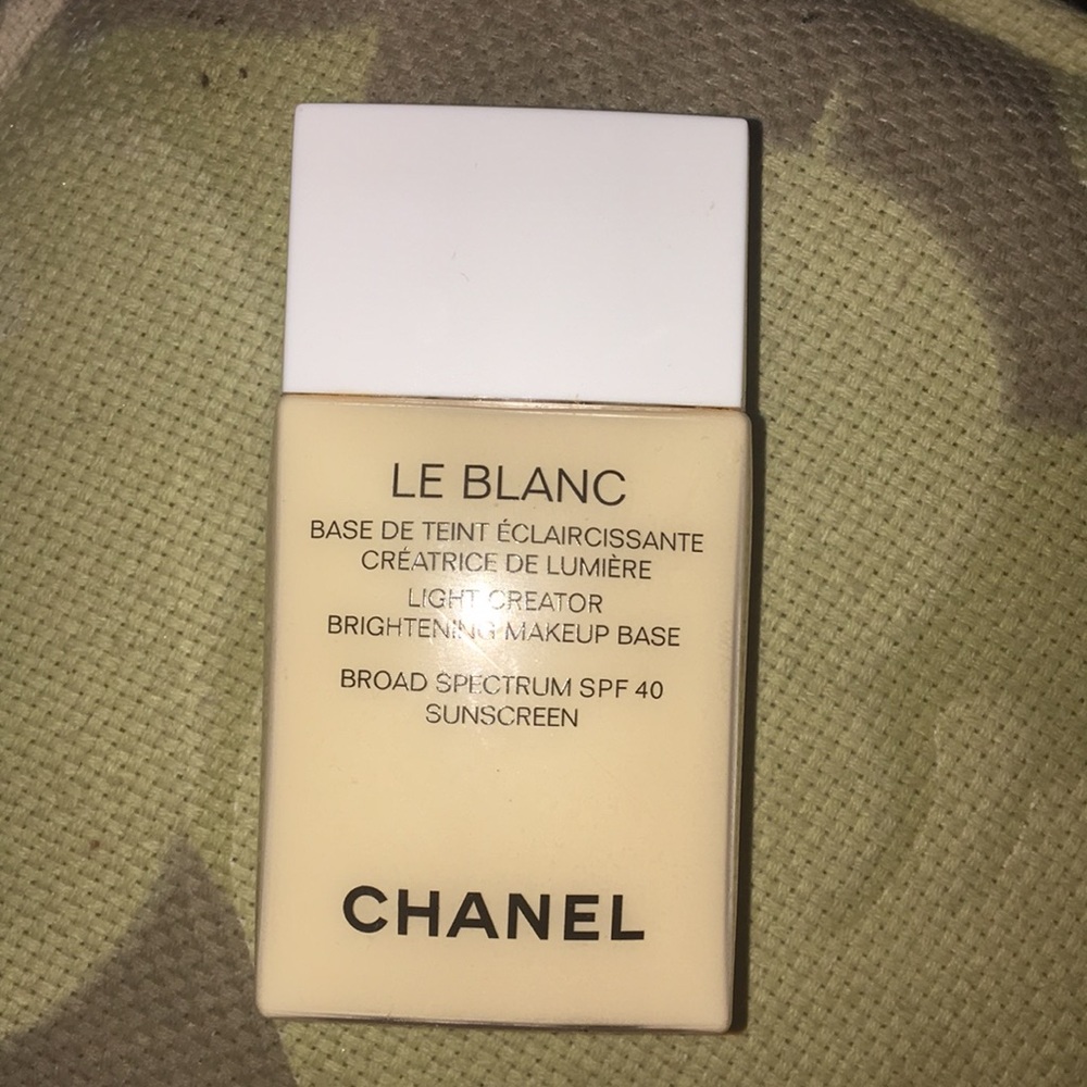 chanel makeup base